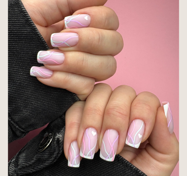 French manicure hybrydowy z wzorkami