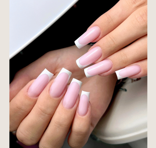 przedłużenie paznokci żelem Łódź, French manicure, paznokcie żelowe, Aleksandrów, Rąbień
